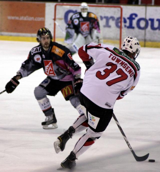 Photo hockey Ligue Magnus - LM playoffs : 1/4 de finale, match 3 : Amiens  vs Briançon  - Amiens prend l