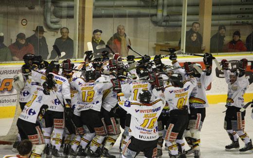 Photo hockey Ligue Magnus - LM playoffs : 1er tour, match 3 : Chamonix  vs Morzine-Avoriaz - Morzine plus conquérant
