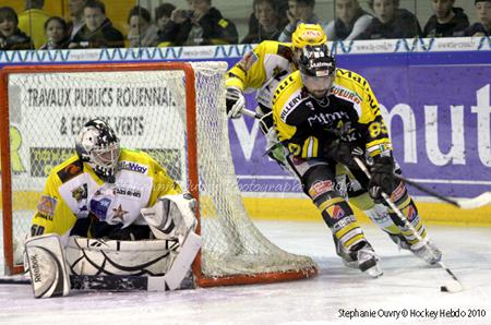 Photo hockey Ligue Magnus - LM playoffs : finale, match 1 : Rouen vs Strasbourg  - Rouen maître chez lui.