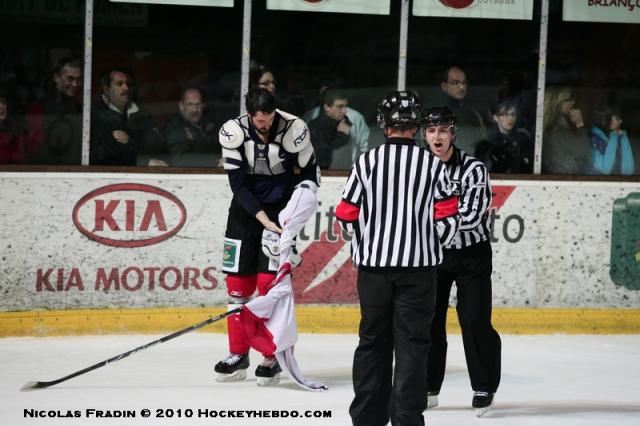 Photo hockey Ligue Magnus - Play-off Ligue Magnus : 1/2 de finale, match 5 : Briançon  vs Angers  - Fin du rêve pour Briançon, pas pour Angers
