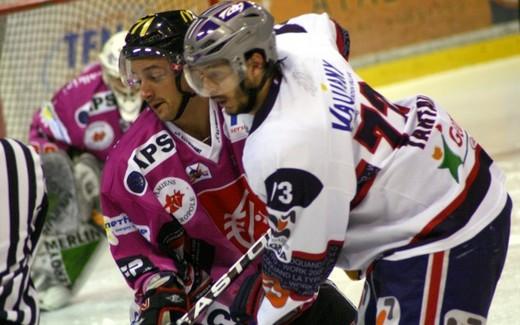 Photo hockey Ligue Magnus - Play-off Ligue Magnus : 1/4 de finale, match 2 : Amiens  vs Grenoble  - Koivula écoeure le loup