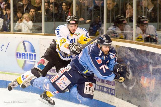 Photo hockey Ligue Magnus - Play-off Ligue Magnus : Finale, match 3 : Angers  vs Rouen - Le réveil des Dragons