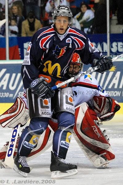 Photo hockey Ligue Magnus - PO 1/2 match 3 : Grenoble  vs Briançon  - Un deux trois, l