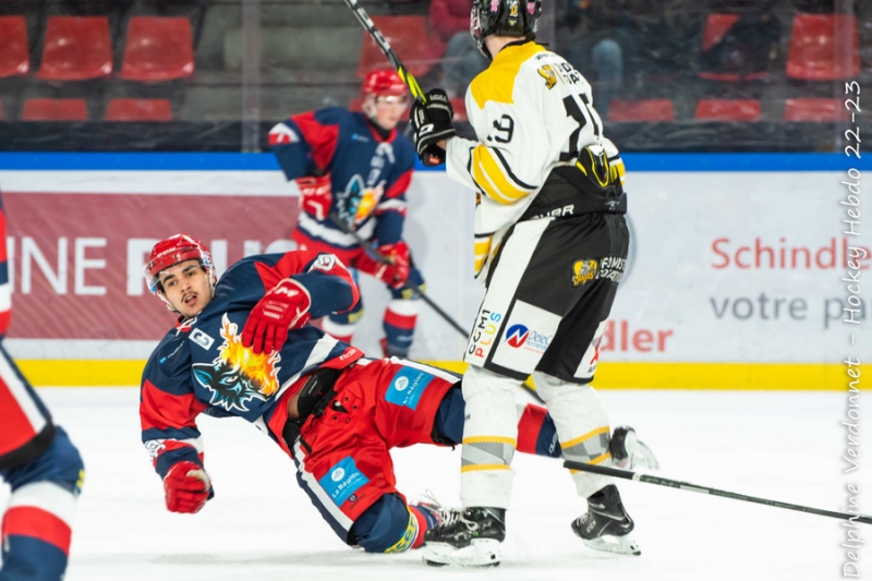 Photo hockey Mineur U17/U20 Elite -  : Grenoble U20 vs Rouen U20 - U20 - Grenoble prend le large