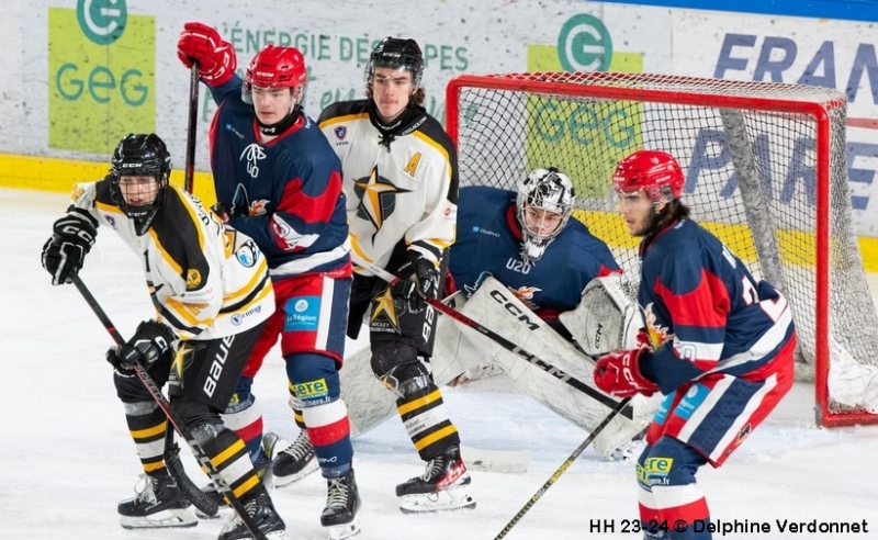Photo hockey Mineur U17/U20 Elite -  : Grenoble U20 vs Strasbourg U20 - U20 - Grenoble tout en maîtrise face à Strasbourg