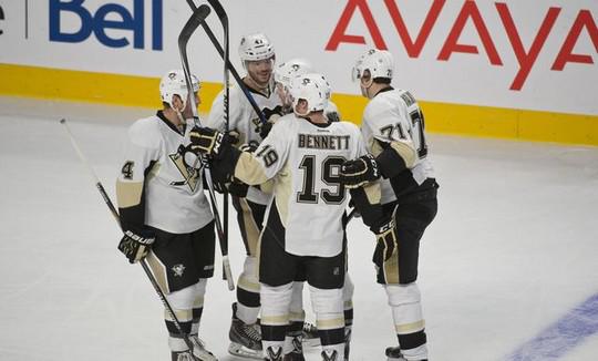 Photo hockey NHL : National Hockey League - AHL - NHL : National Hockey League - AHL - NHL : Duel au sommet de la conférence Est entre les Habs et les Pens