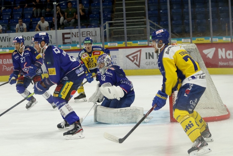 Photo hockey Suisse - Divers -  : Kloten vs Davos - Davos prend sa première victoire