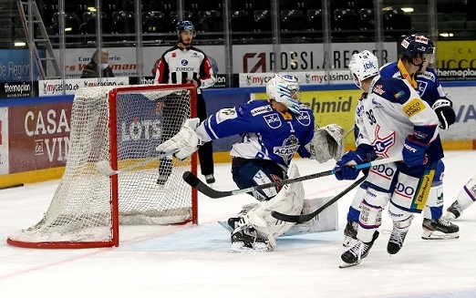 Photo hockey Suisse - Divers -  : Zug II vs Kloten - Kloten mène le bal