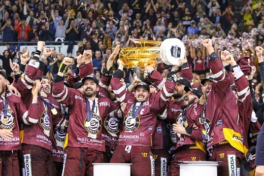 Photo hockey Suisse - National League -  : Genève vs Bienne - Soirée historique aux Vernets