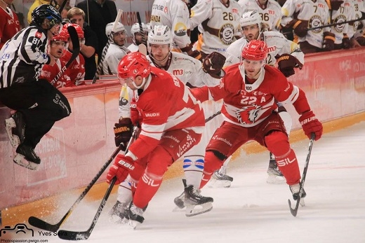 Photo hockey Suisse - National League -  : Lausanne vs Genève - Lancer le Centième