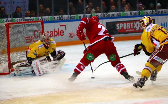 Photo hockey Suisse - National League -  : Lausanne vs Genève - NLA: Genève a tiré 23 fois...