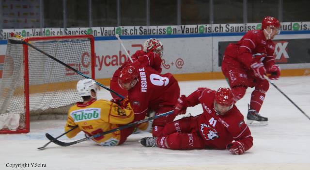Photo hockey Suisse - National League - Suisse - National League : Lausanne (Lausanne HC) - Départ difficile pour Lausanne dans les Plays-out