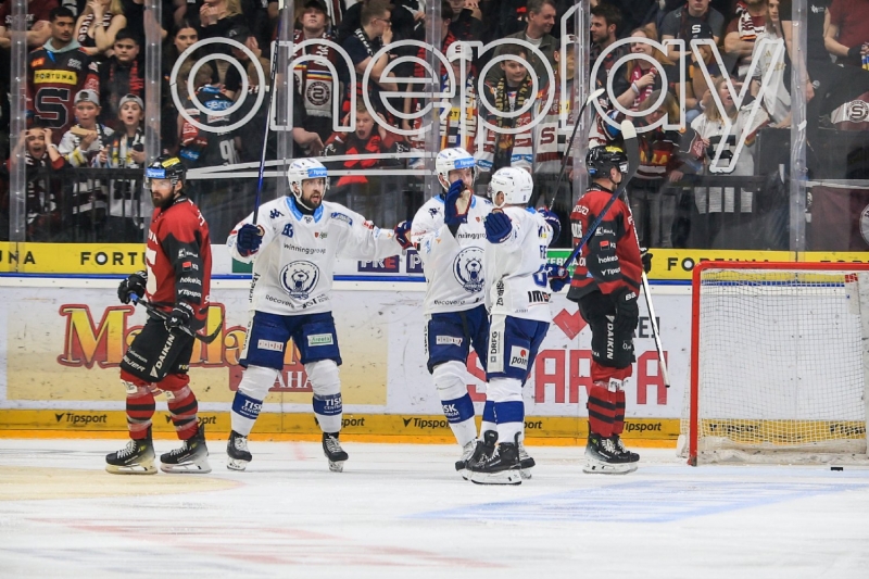 Photo hockey TELH - Tipsport Extraliga Ledního Hokeje - TELH - Tipsport Extraliga Ledního Hokeje - TELH : Et finalement la surprise !