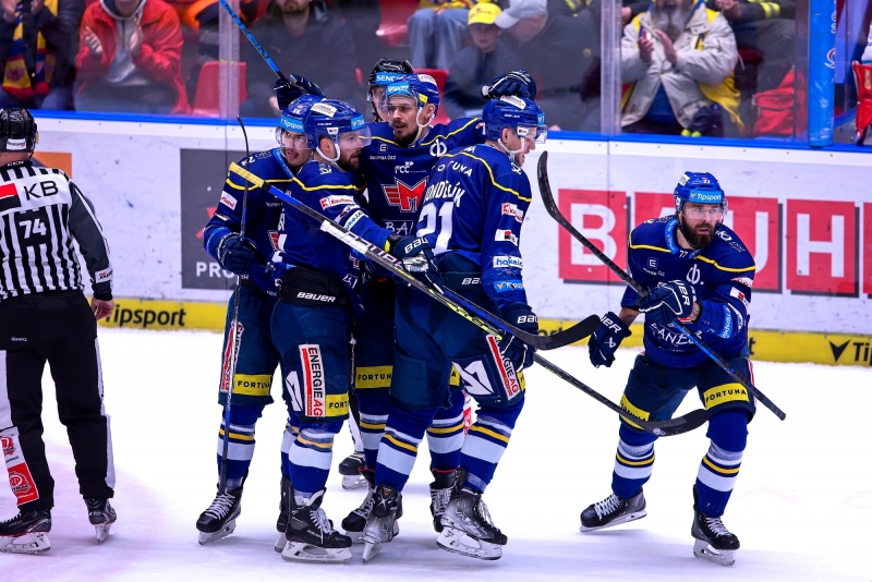 Photo hockey TELH - Tipsport Extraliga Ledního Hokeje - TELH - Tipsport Extraliga Ledního Hokeje - TELH : Le Motor se met en route