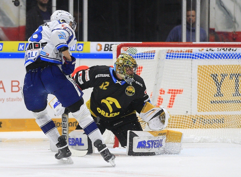 Photo hockey TELH - Tipsport Extraliga Ledního Hokeje - TELH - Tipsport Extraliga Ledního Hokeje - TELH : Les leaders tombent