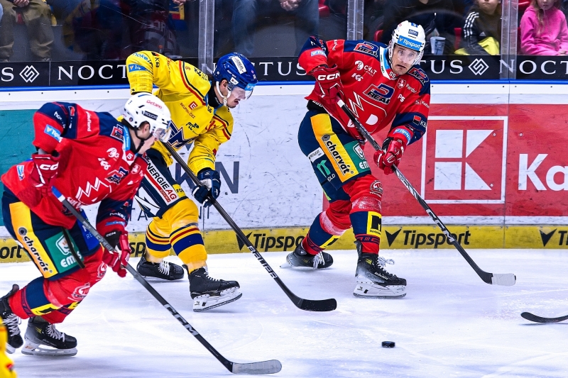 Photo hockey TELH - Tipsport Extraliga Ledního Hokeje - TELH - Tipsport Extraliga Ledního Hokeje - Présentation des 1/4 de finale d