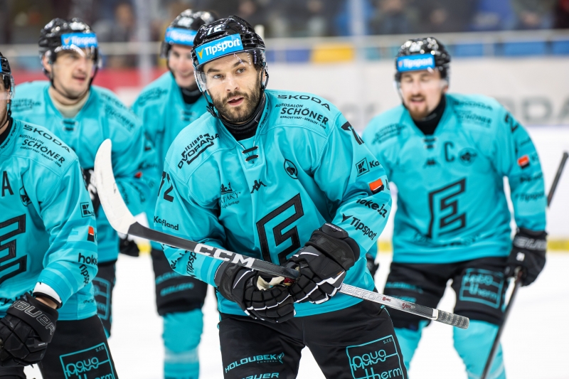Photo hockey TELH - Tipsport Extraliga Ledního Hokeje - TELH - Tipsport Extraliga Ledního Hokeje - TELH : Et de cinq !