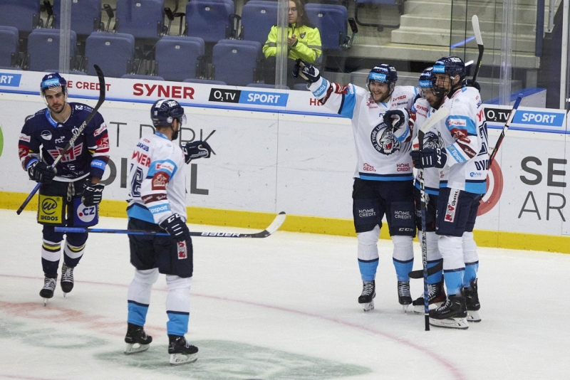 Photo hockey TELH - Tipsport Extraliga Ledního Hokeje - TELH - Tipsport Extraliga Ledního Hokeje - TELH : Et de deux !