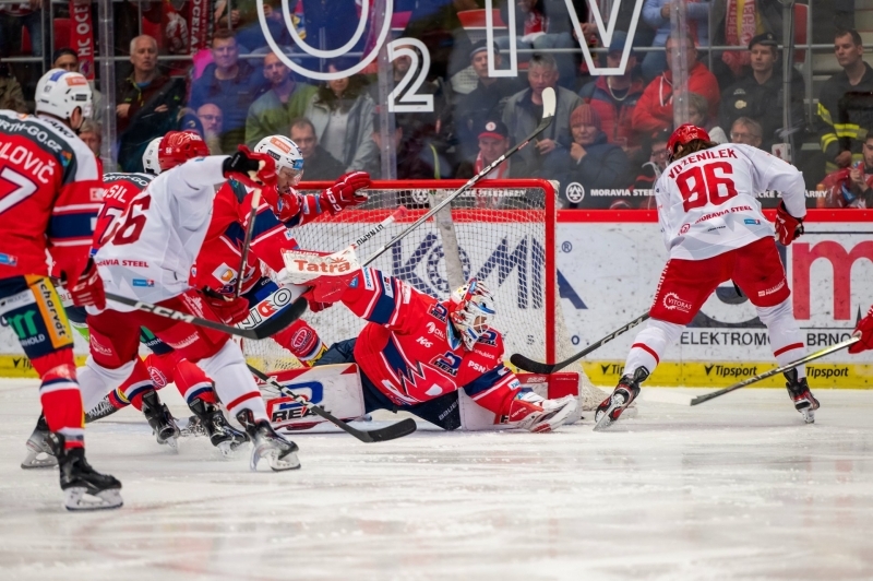 Photo hockey TELH - Tipsport Extraliga Ledního Hokeje - TELH - Tipsport Extraliga Ledního Hokeje - TELH : Le feu du dragon rouge