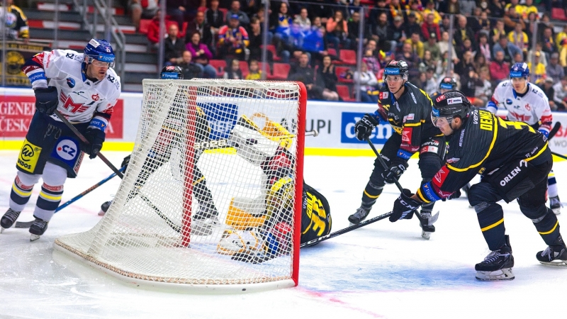 Photo hockey TELH - Tipsport Extraliga Ledního Hokeje - TELH - Tipsport Extraliga Ledního Hokeje - TELH : Le Motor tourne à plein régime