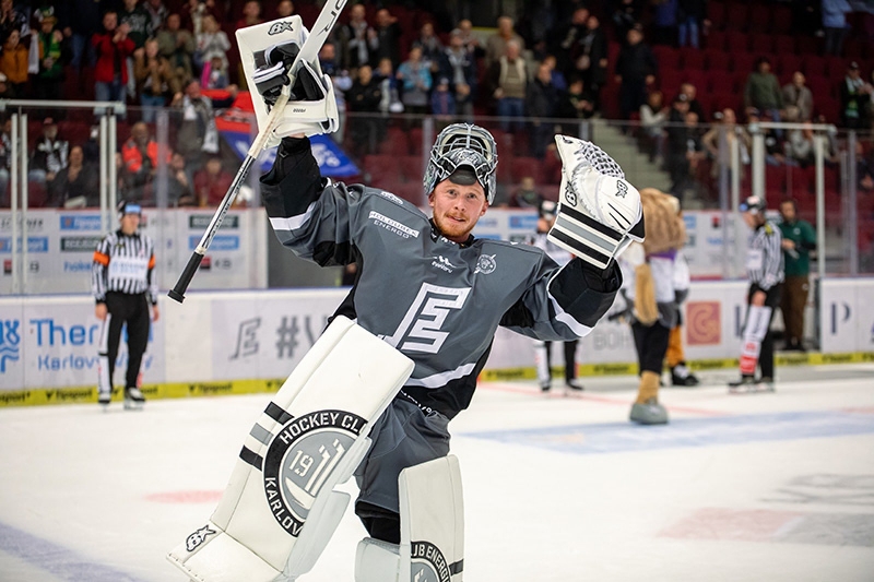 Photo hockey TELH - Tipsport Extraliga Ledního Hokeje - TELH - Tipsport Extraliga Ledního Hokeje - TELH : Les lions se mangent entre eux