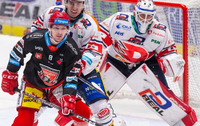 Photo hockey TELH - Tipsport Extraliga Ledního Hokeje - TELH - Tipsport Extraliga Ledního Hokeje - TELH : Les visiteurs font de la résistance