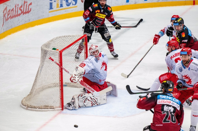 Photo hockey TELH - Tipsport Extraliga Ledního Hokeje - TELH - Tipsport Extraliga Ledního Hokeje - TELH : Manque de réalisme