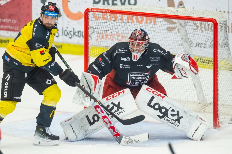 Photo hockey TELH - Tipsport Extraliga Ledního Hokeje - TELH - Tipsport Extraliga Ledního Hokeje - TELH : Reçu cinq sur cinq
