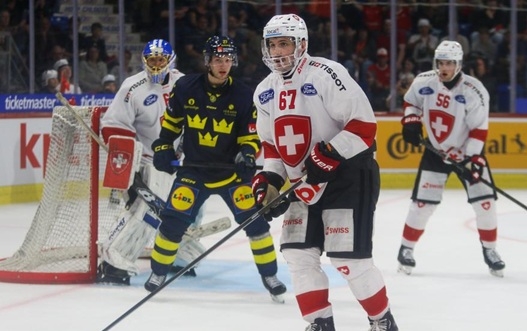 La Suisse et la Suède avec le Mondial en vue