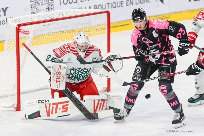Amiens renverse Cergy au bout du suspense : Amiens  vs Cergy-Pontoise