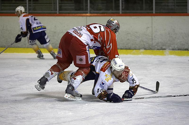 Annecy 3 - 4 Montpellier 
