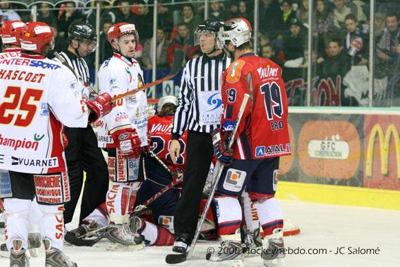 Grenoble  4 - 2 Morzine-Avoriaz