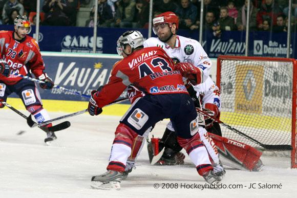 Grenoble  4 - 2 Morzine-Avoriaz