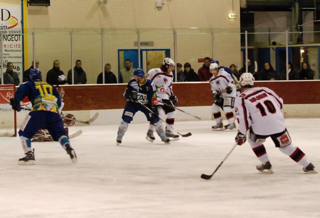 Photo hockey match Dijon  - Briançon  le 25/11/2008