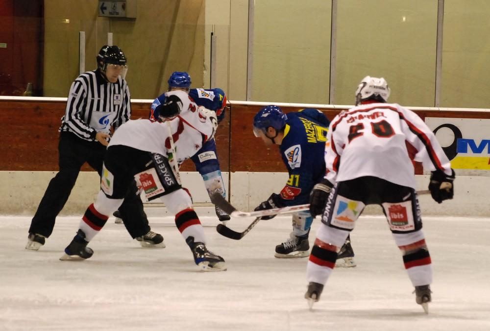 Dijon  1 - 6 Briançon 