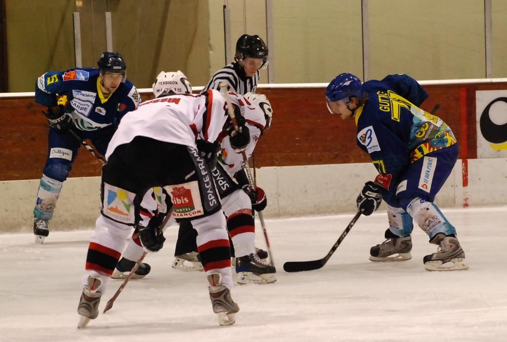 Dijon  1 - 6 Briançon 
