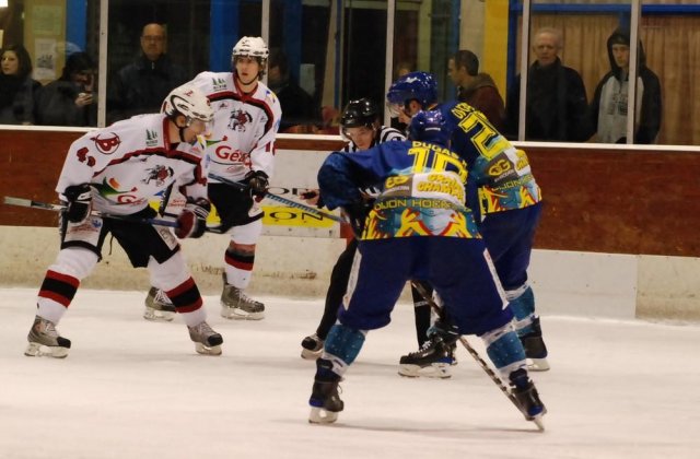 Photo hockey match Dijon  - Briançon  le 25/11/2008