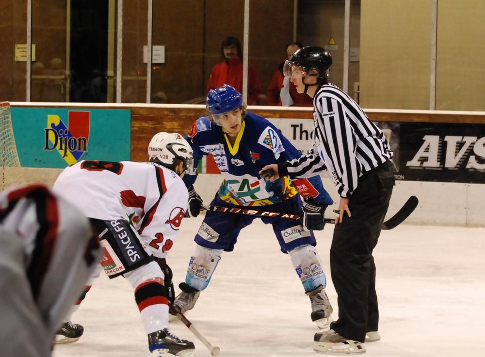 Dijon  1 - 6 Briançon 