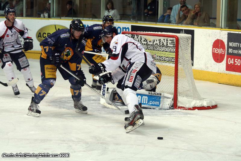 Chamonix  3 - 4 Angers 