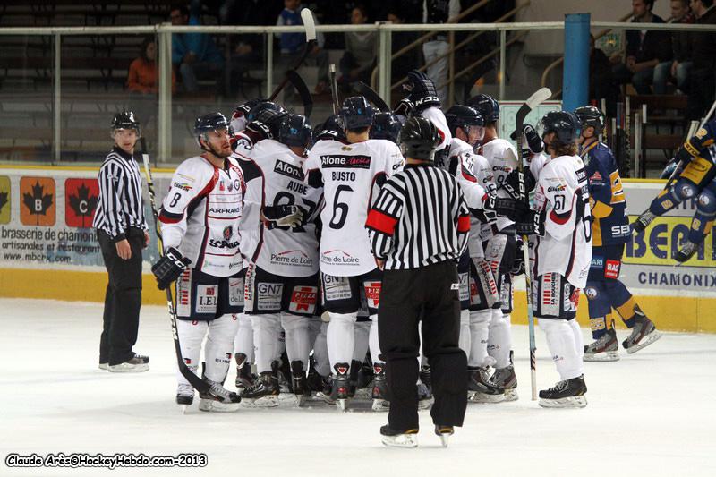 Chamonix  3 - 4 Angers 