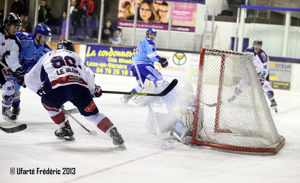 Villard-de-Lans 3 - 5 Grenoble 