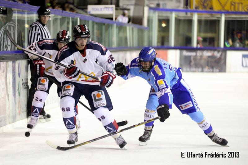 Villard-de-Lans 3 - 5 Grenoble 