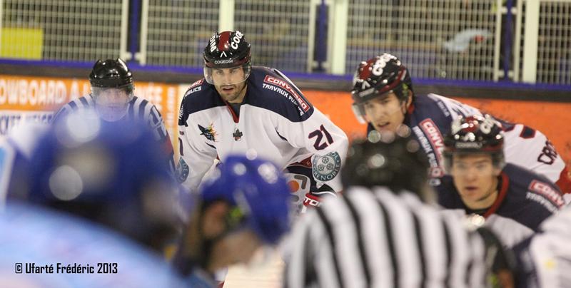 Villard-de-Lans 3 - 5 Grenoble 