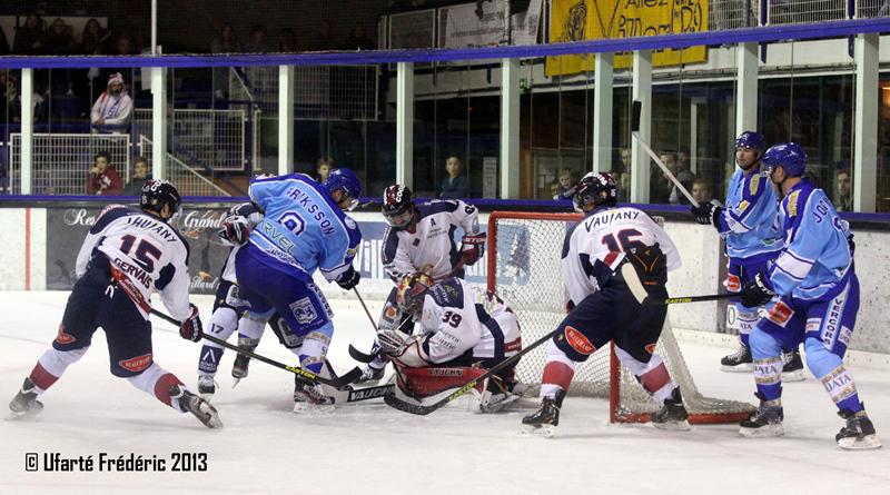 Villard-de-Lans 3 - 5 Grenoble 