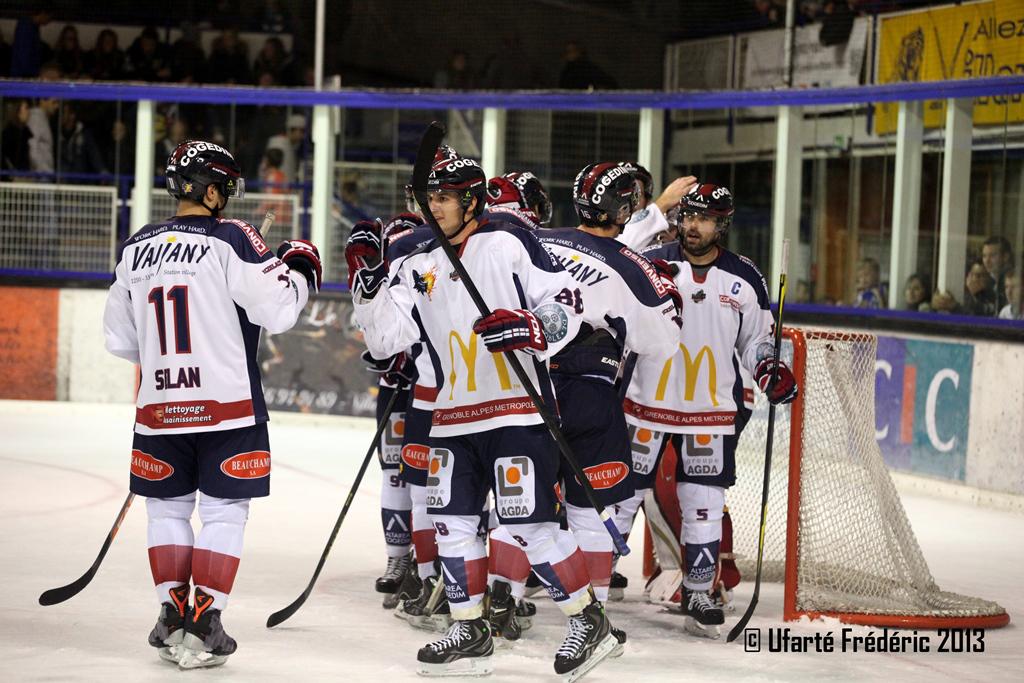 Villard-de-Lans 3 - 5 Grenoble 