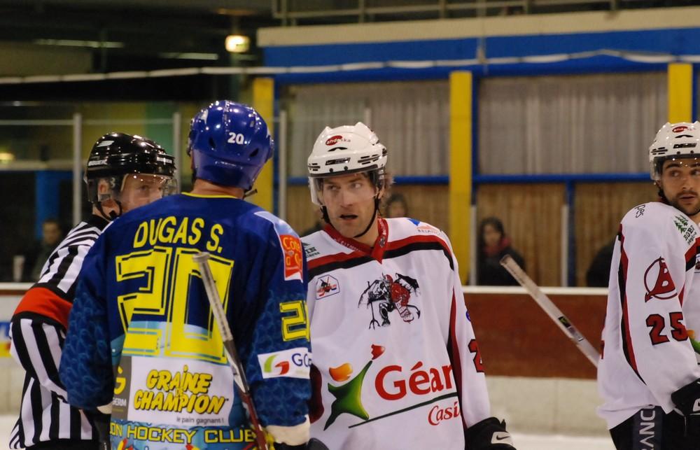 Dijon  1 - 6 Briançon 