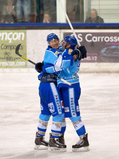 Villard-de-Lans 3 - 5 Grenoble 