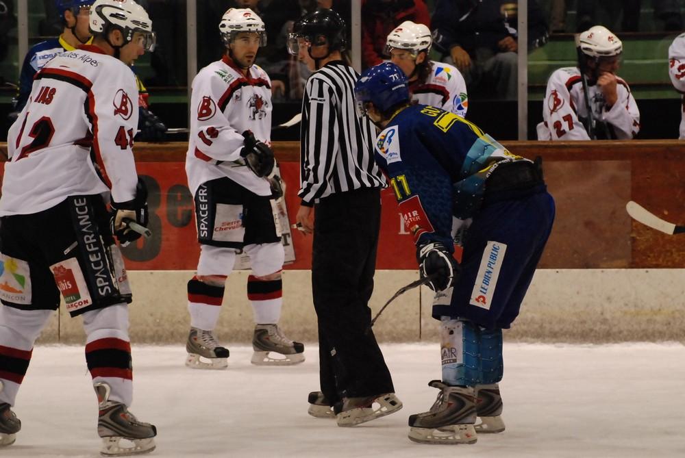 Dijon  1 - 6 Briançon 