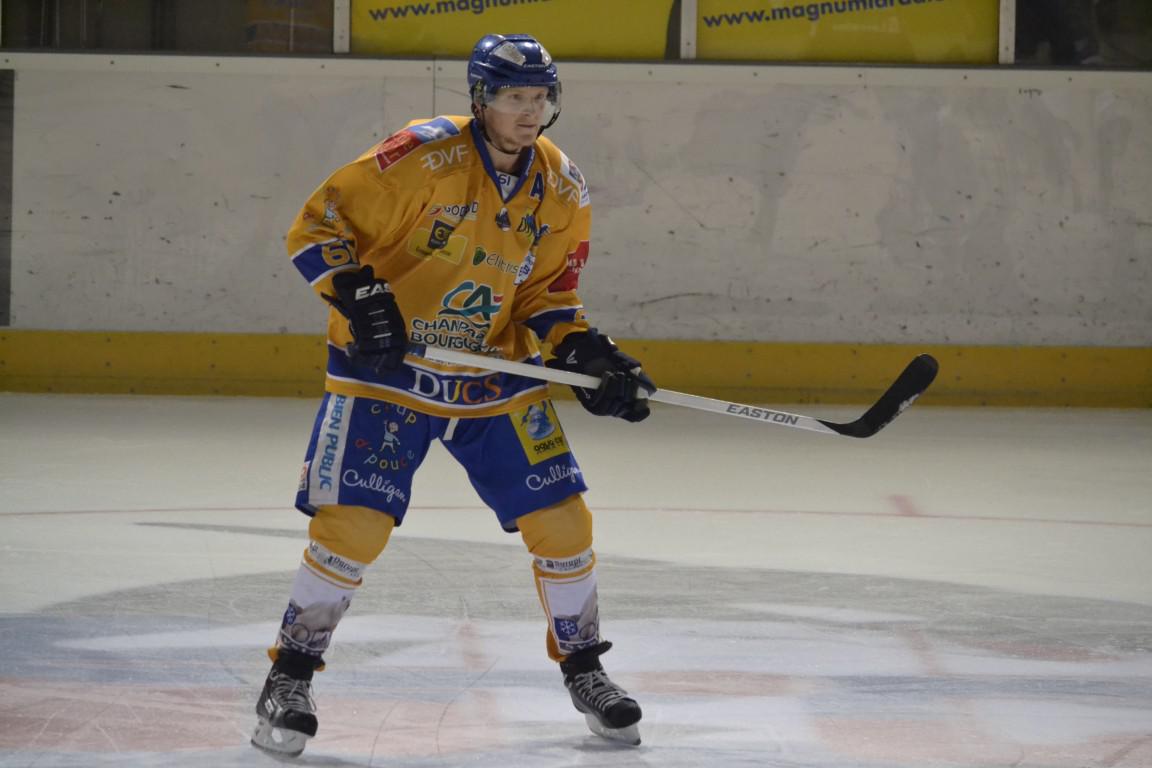 Epinal  4 - 5 Dijon 