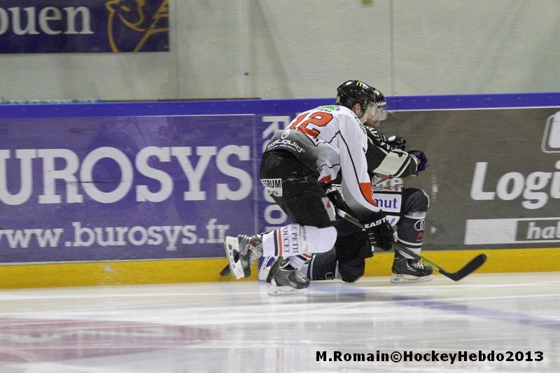 Rouen 5 - 4 Amiens 